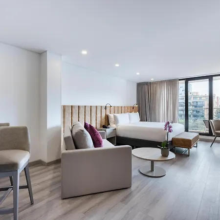 Jazz Apartments Luxury Suites-3